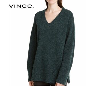 NWT Vince Merino Wool Blend Side Slit V-Neck Tunic Sweater Terrarium Size Small